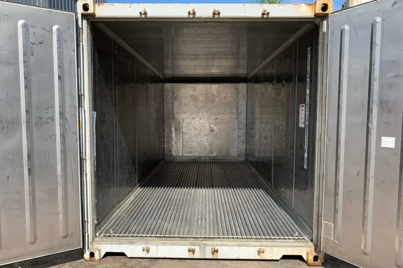 20FT Used Refrigerated Shipping Container (Insulated, Non-Functional Cooling Unit) - Image 4